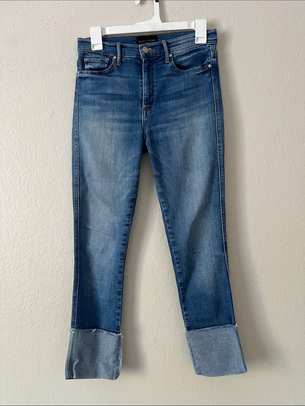 Like New! BLACK ORCHID Cuffed Jeans in Americano Size 26